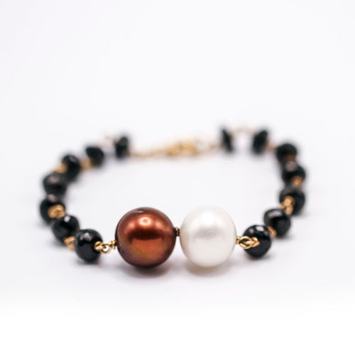 Bracelet Bracelet - Perles et spinelles noires en or jaune 18K 58 Facettes UKA000099FV