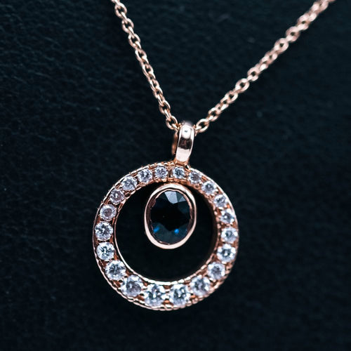Collier PEACE - Collier en or jaune 18K avec diamants et saphir 58 Facettes UKA000097FV