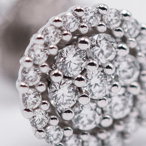 Boucles d'oreilles Boucles d’oreilles dormeuses en or blanc 18K et diamants 58 Facettes UKA000105LF