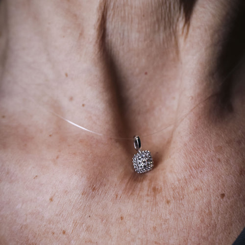 Pendentif Square - Pendentif en or blanc 18K et diamants 58 Facettes UKA000107LF
