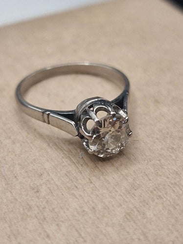 Bague 50 Bague solitaire vintage en or blanc 18 ct et diamant 0,70 ct 58 Facettes CV-008