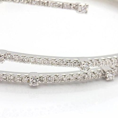 Bracelet RAY - Bracelet rigide en or blanc 18 ct et diamants 58 Facettes D359739LF