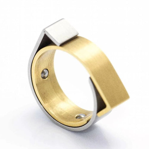 Bague 53 Carl Dau Geometry - Bague en or jaune et acier sablé 58 Facettes D359995JC