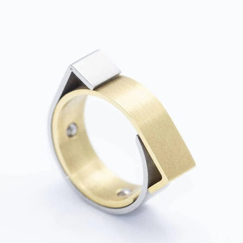 Bague 53 Carl Dau Geometry - Bague en or jaune et acier sablé 58 Facettes D359995JC