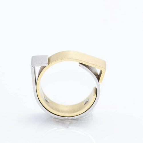 Bague 53 Carl Dau Geometry - Bague en or jaune et acier sablé 58 Facettes D359995JC