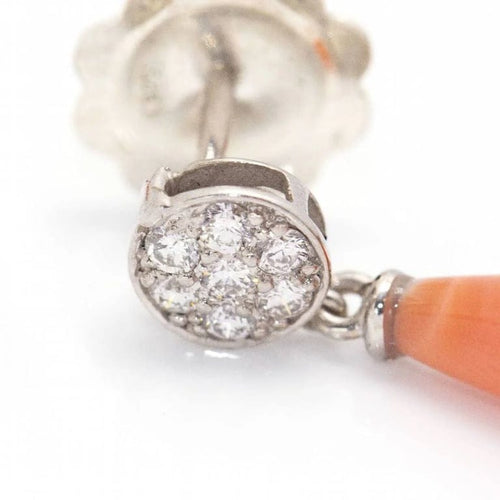 Boucles d'oreilles Boucles d'oreilles en or blanc 18 carats avec diamants et corail 58 Facettes D360266JE