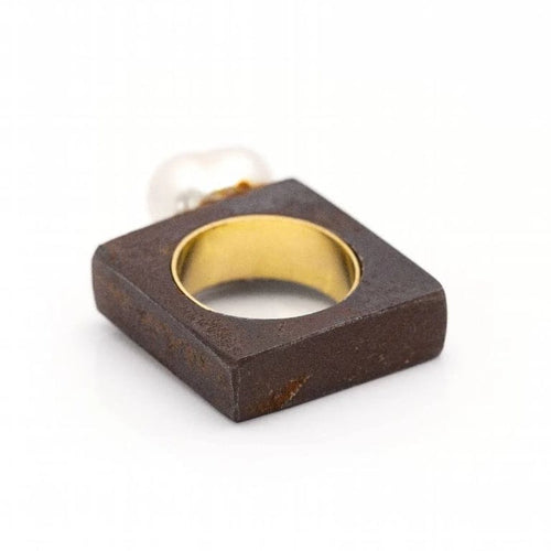 Bague 55 IRON - Bague en or jaune 18 ct avec perle baroque 58 Facettes D360263JE
