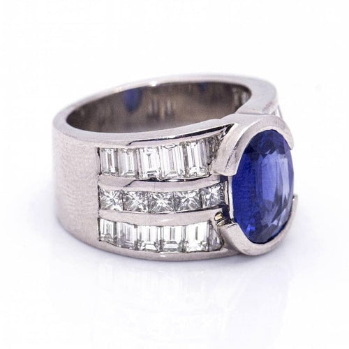 Bague 54 Bague en or blanc 18 kt avec saphir du Cachemire et diamants 58 Facettes D360602LF