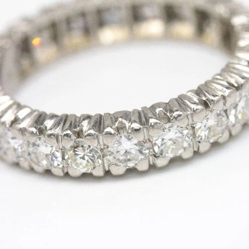 Bague 53.5 Alliance - Bague en or blanc 18 carats et diamants 58 Facettes D362766RR
