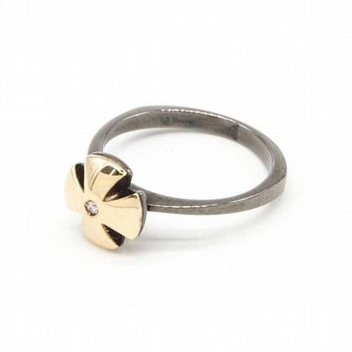Bague 53.5 Bague en or jaune 18 carats, argent et diamant taille brillant 58 Facettes D363900SO