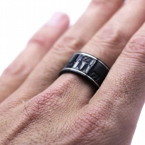 Bague 63 Gucci Icon - Bague homme en or blanc 18 carats et céramique noire 58 Facettes D363551SO