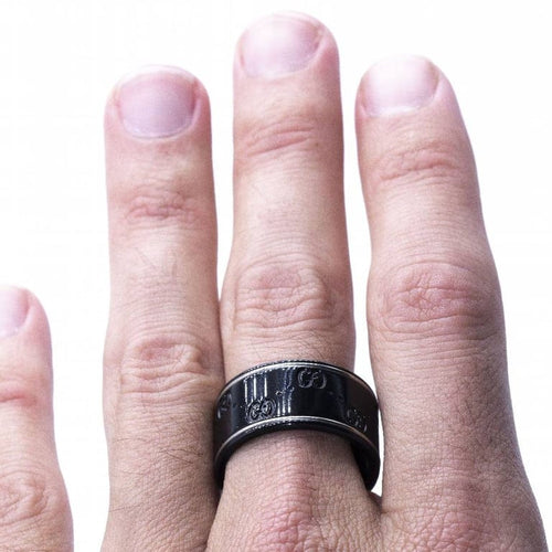 Bague 64 Gucci Icon - Bague unisexe en or blanc 18 carats et céramique noire 58 Facettes D363552SO