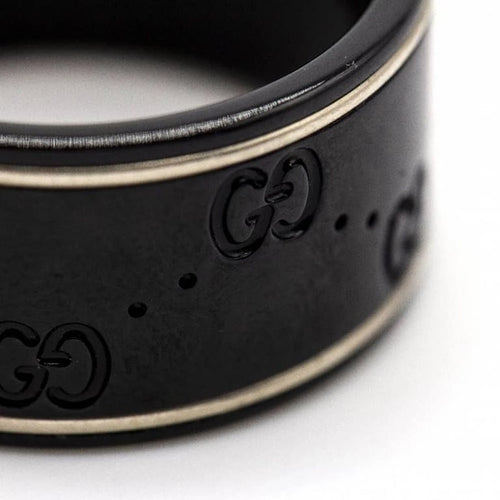 Bague 64 Gucci Icon - Bague unisexe en or blanc 18 carats et céramique noire 58 Facettes D363552SO