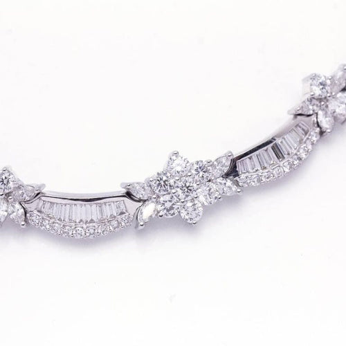 Collier Collier en or blanc 18 carats et diamants 58 Facettes D364220LF
