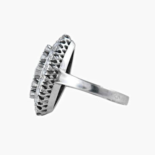 Bague 55 Bague marquise en or blanc 18 ct et diamants 58 Facettes