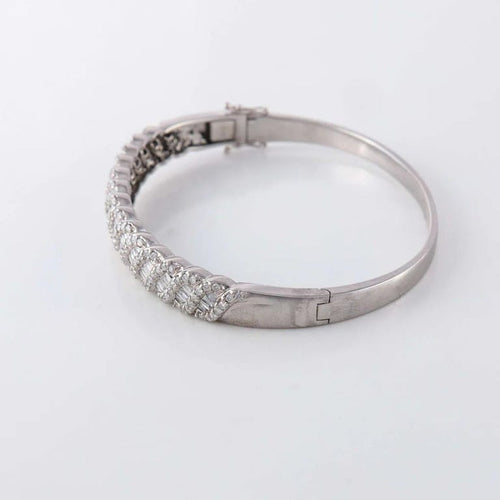 Bracelet Bracelet jonc en or blanc 18 ct et diamants 58 Facettes 1