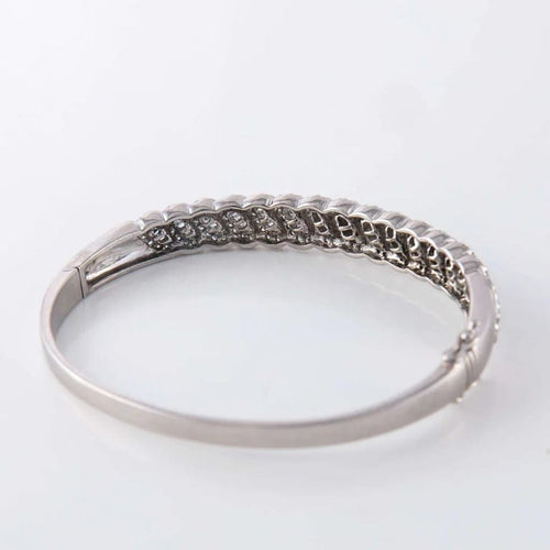 Bracelet Bracelet jonc en or blanc 18 ct et diamants 58 Facettes 1