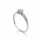 Bague 54 Bague solitaire en or gris 18 carats et diamants 58 Facettes Bague solitaire