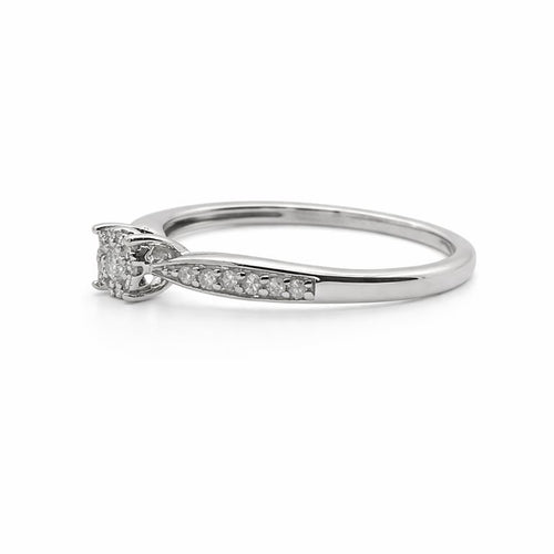 Bague 54 Bague solitaire en or gris 18 carats et diamants 58 Facettes Bague solitaire
