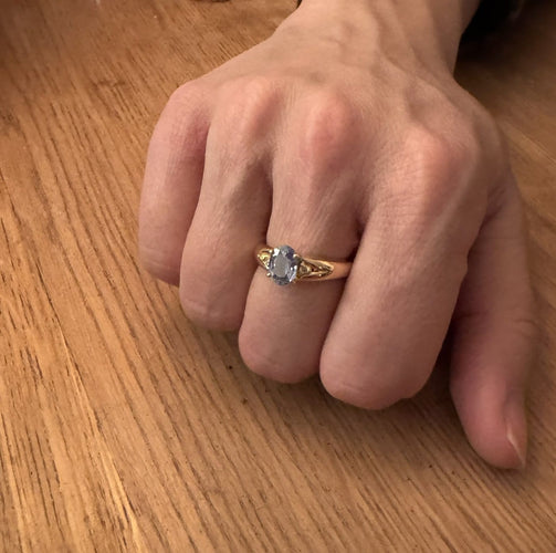 Bague 55 Bague en or jaune avec saphir clair et diamants 58 Facettes 1714237