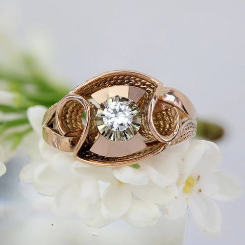 Bague 52 Bague vintage en or rose 18 carats au saphir blanc 58 Facettes 25-023