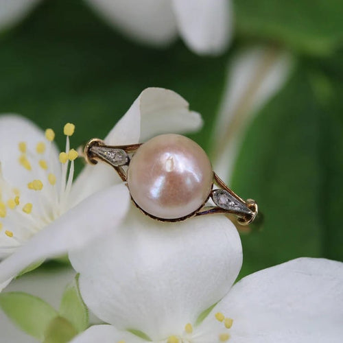 Bague 53 Bague ancienne en or jaune 18 carats avec perle Mabé et diamants 58 Facettes 15-360
