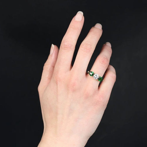 Bague 54 Création Baume - Bague trilogie en or jaune avec diamant et tsavorites 58 Facettes 24-064
