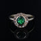 Bague 50 Bague ancienne en or jaune 18 carats grenat vert et perles fines 58 Facettes 23-261A