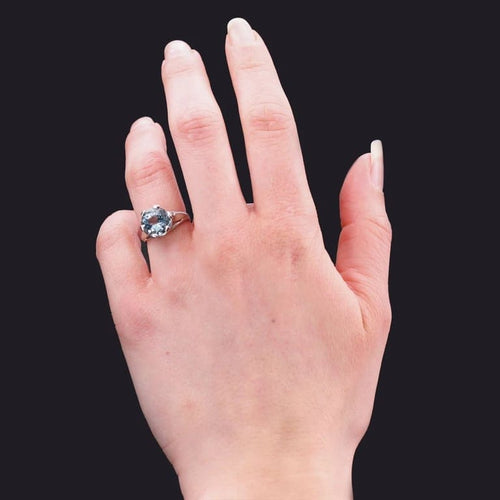 Bague 48 Bague solitaire ancienne en or blanc 18 carats et aigue-marine 58 Facettes 23-003