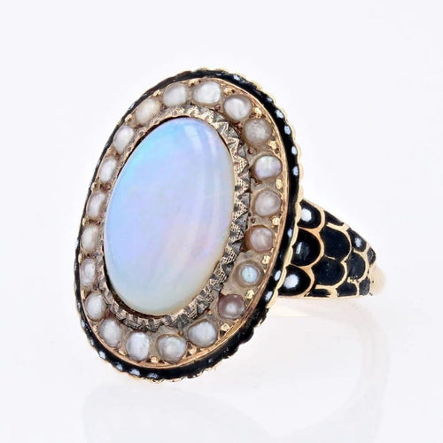 Bague 48 Bague ancienne en or jaune 18 carats, opale, perles fines et émail 58 Facettes 22-493
