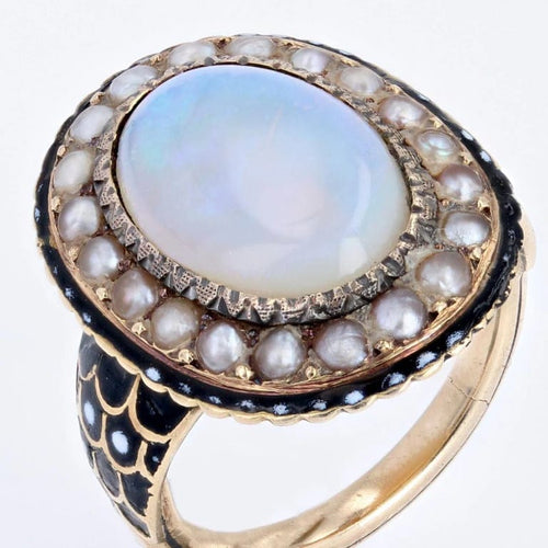 Bague 48 Bague ancienne en or jaune 18 carats, opale, perles fines et émail 58 Facettes 22-493