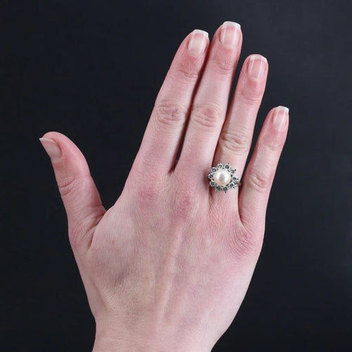 Bague 53 Bague marguerite flocon en or blanc 18 carats, perle et diamants 58 Facettes 22-516
