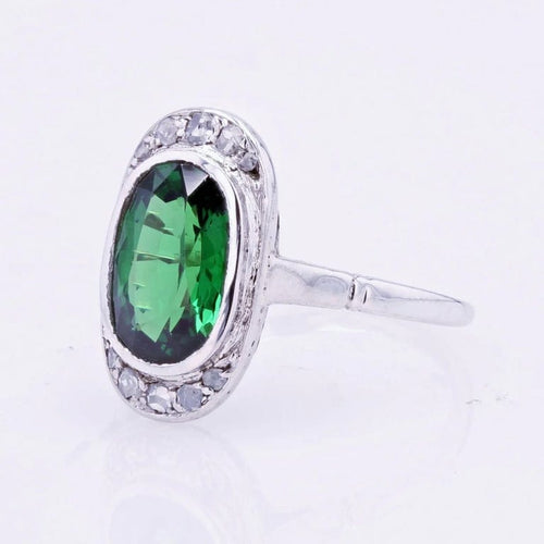 Bague 51 Bague ancienne ovale en or blanc 18 carats avec tsavorite et diamants 58 Facettes 22-491