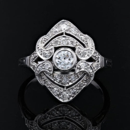 Bague 54 Bague Art déco en or blanc et platine ornée de diamants 58 Facettes 22-427