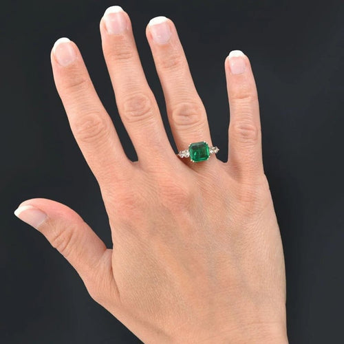 Bague 54 Bague émeraude et diamants en or rose 18 carats 58 Facettes 22-326