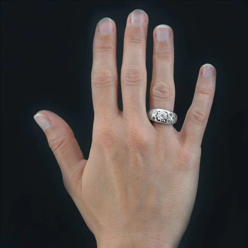 Bague 53 Bague jonc en or blanc 18 carats et diamants 58 Facettes 22-231