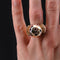 Bague 47 Bague boule rétro en or rose 18 carats, rubis et saphirs 58 Facettes 22-136
