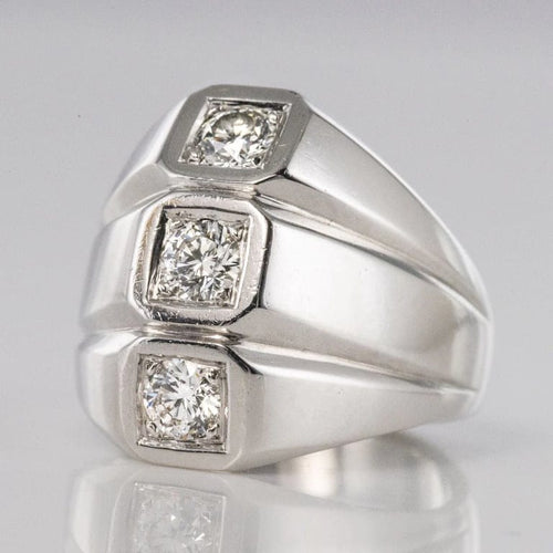 Bague 53 Bague moderniste en or blanc 18 carats et diamants 58 Facettes 20-203-50