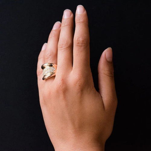 Bague 50 Bague jonc godrons pavée de diamants en or rose 18 carats 58 Facettes 20-238-47