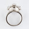 Bague 51 Bague pétales en or blanc 18 carats et diamants 58 Facettes 20-150-49