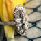 Bague 53 Bague style Art déco en or blanc 18 carats et diamants 58 Facettes 20-263-57