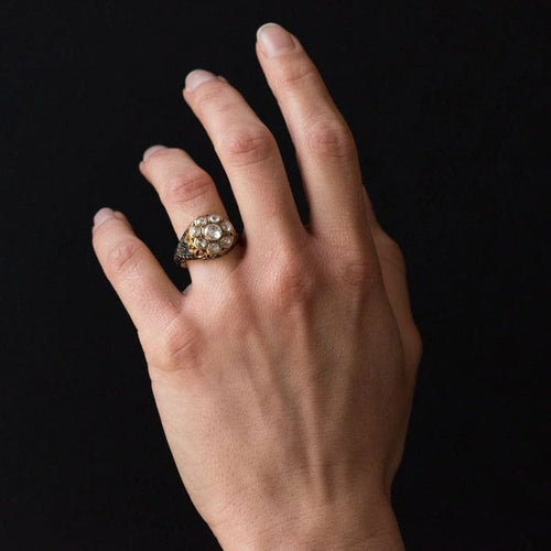 Bague 56 Bague diamants et émail bleu en or jaune 18 carats 58 Facettes 08-017-1463177-57