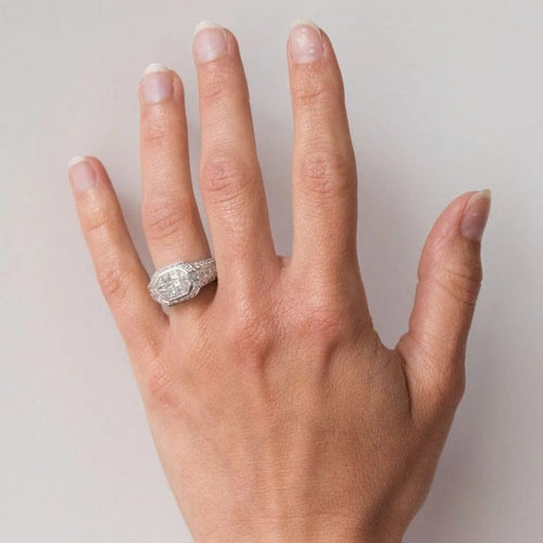 Bague 51 Bague diamants taille princesse en or blanc 18 carats 58 Facettes 01-186-1895002-51