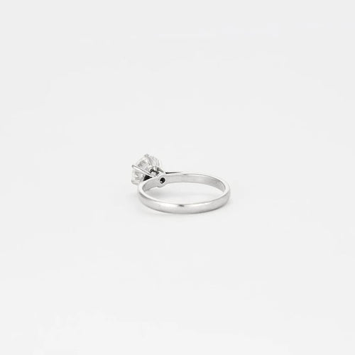 Bague 51 Bague solitaire en or blanc 18k avec diamant taille brillant 1,10 ct 58 Facettes