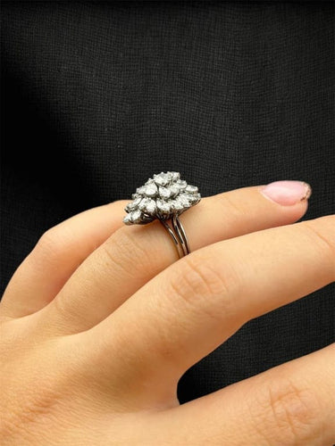 Bague 54 Rosée de lumière - Bague en or blanc bruni et diamants 58 Facettes