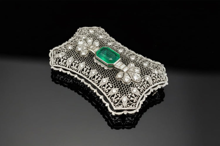 Broche Il Reticolo dei Sogni - Broche en platine diamants et émeraude 58 Facettes spilla platino