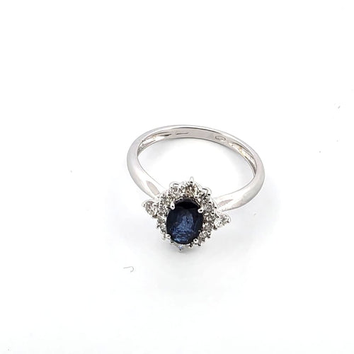 Bague Bague en or blanc avec saphir ovale et diamants 58 Facettes 68/i