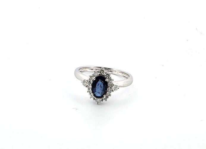 Bague Bague en or blanc avec saphir ovale et diamants 58 Facettes 68/i