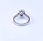 Bague 55 Bague marguerite saphir en or blanc 18K et diamants 58 Facettes BAG.MARGT.S.LIGNE