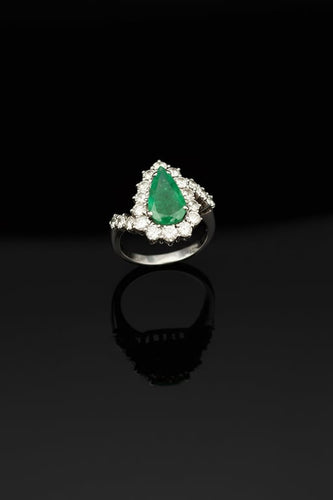 Bague 56 Goccia di Bosco - Bague en or blanc avec émeraude et diamants 58 Facettes anello goccia smeraldo